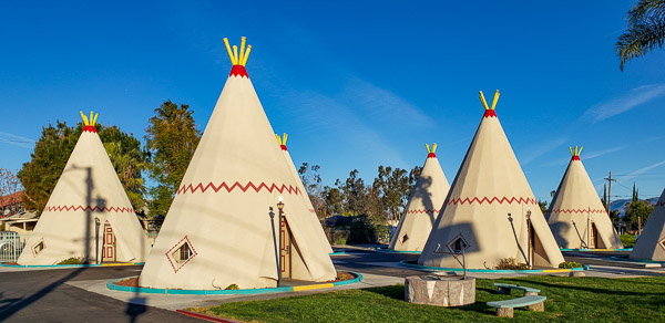 Route 66 WigWam Model